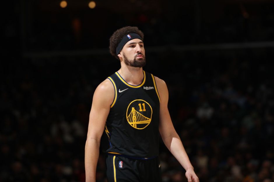 可在季后赛 可在季后赛