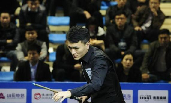 空调井里隐 空调井里隐